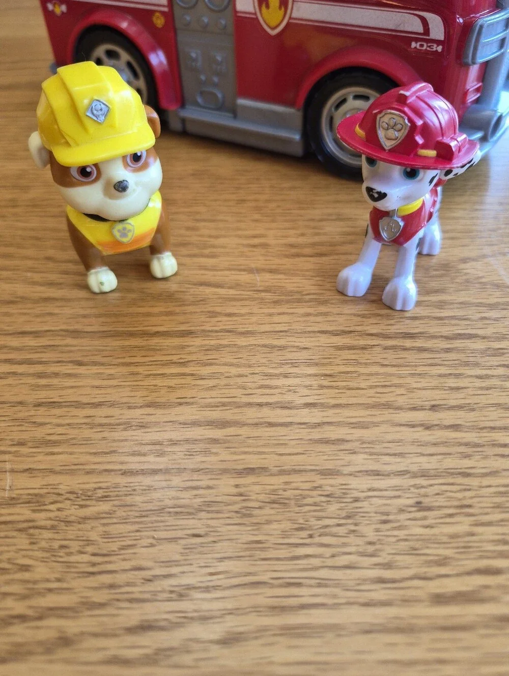 Paw Patrol Marshall Split-Second 2-in-1 Transforming Fire Truck